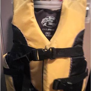 Bass Pro Shops Child Life Vest 30-50 Pounds